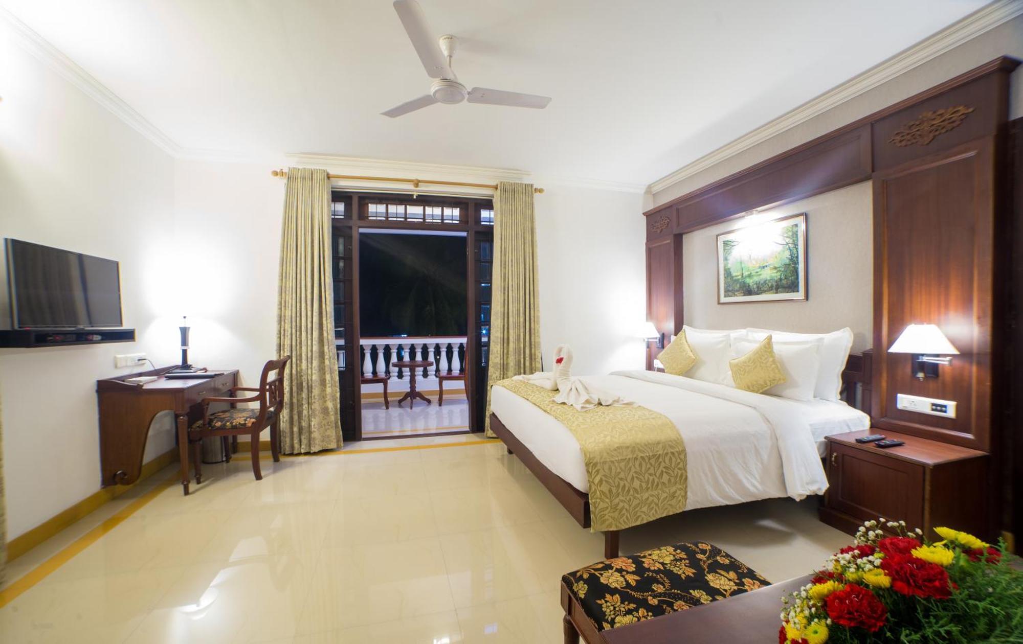 Hotel Rustic Leisures Llp Kochi Exterior foto